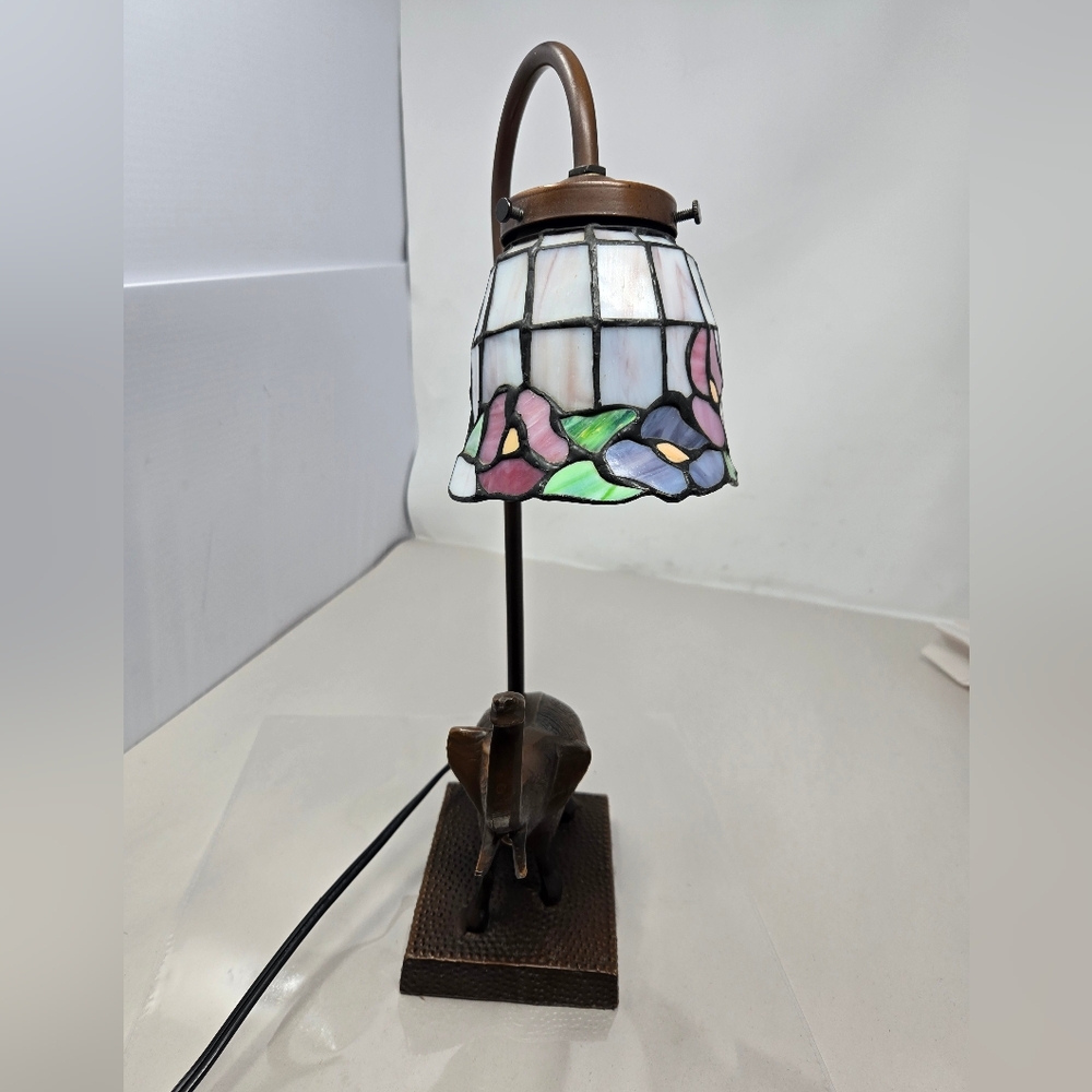 Elephant Brass Goose Neck Tulip Stained Glass Lamp 15 Inch Tiffany Style **READ* - Picture 5 of 11
